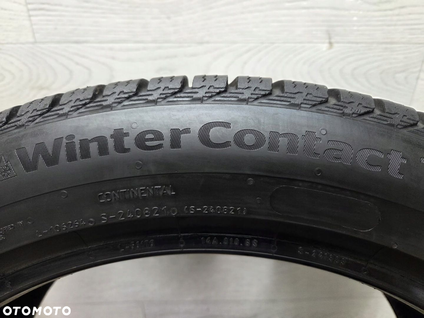 Opona zimowa Continental WinterContact TS 860 S 235/45R18 94 V - 6