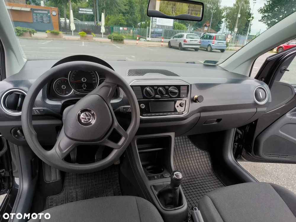 Volkswagen up! 1.0 move - 11