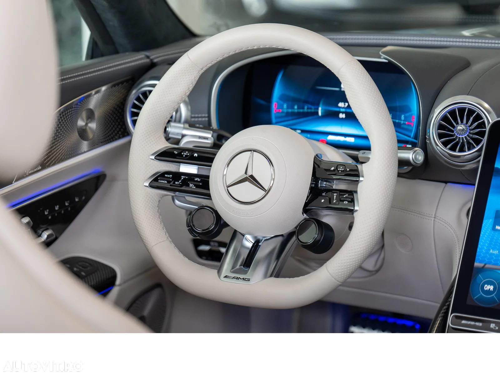 Mercedes-Benz SL AMG 63 4MATIC+ - 30