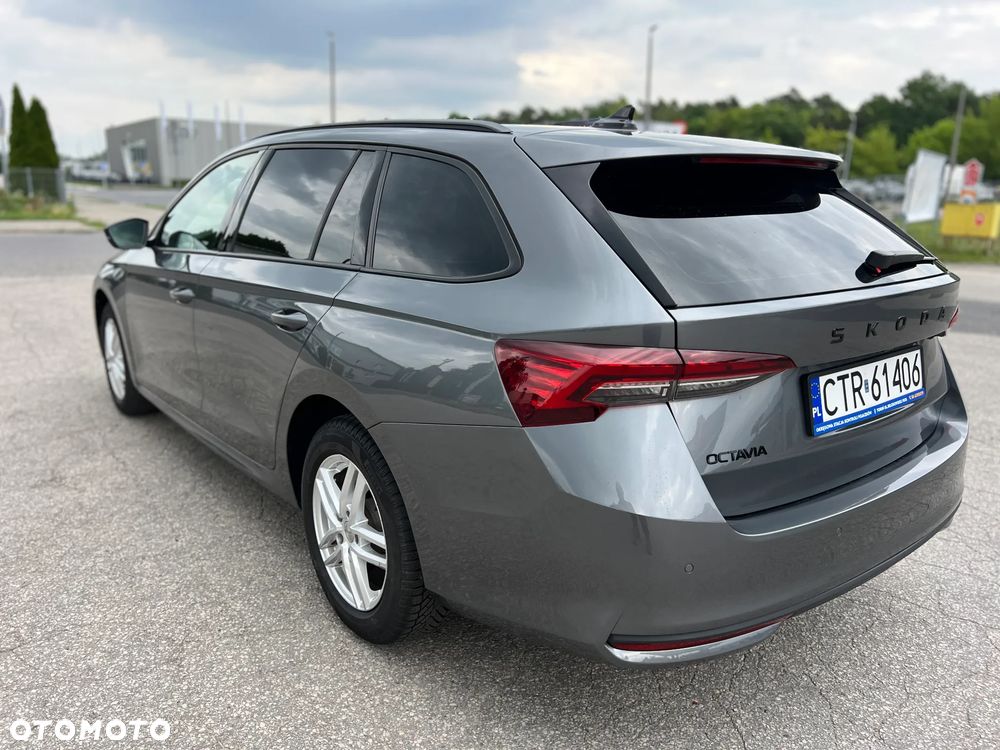 Skoda Octavia 2.0 TDI Selection DSG - 34