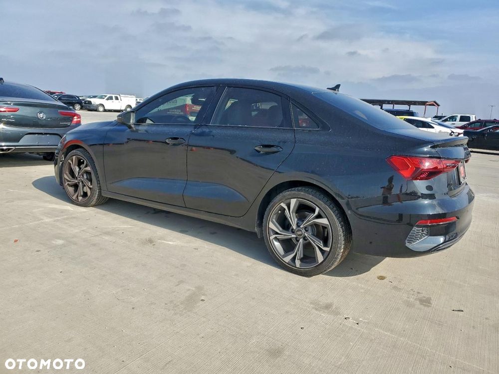 Audi A3 Limousine 40 TFSI quattro S tronic advanced - 3