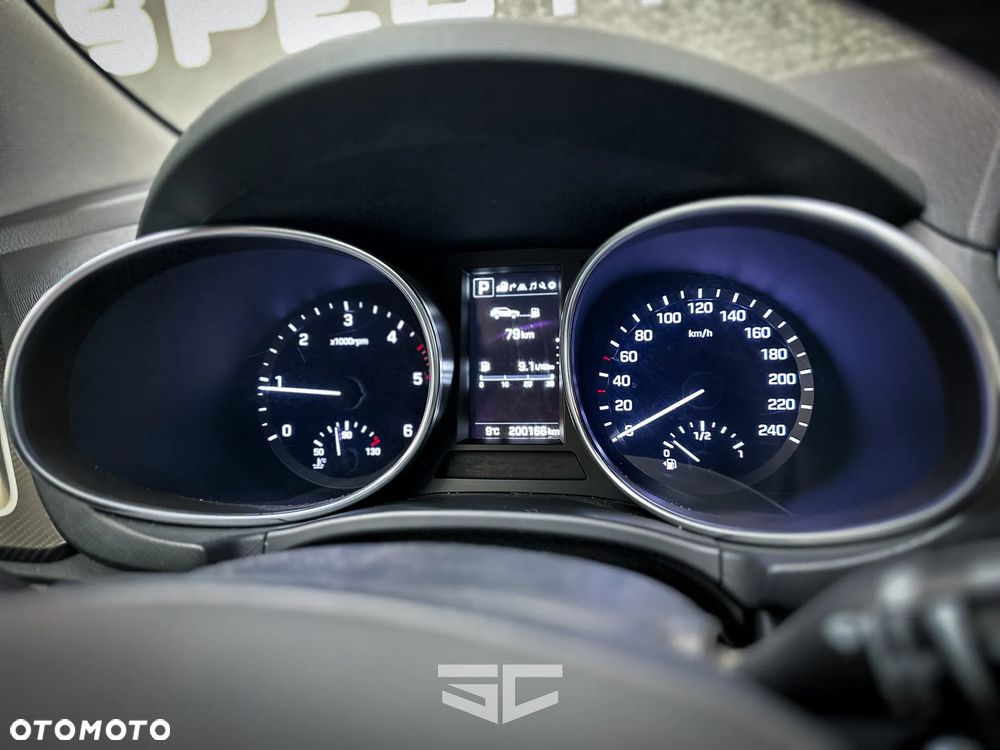 Hyundai Santa Fe 2.0 CRDi Executive 4WD 7os - 18