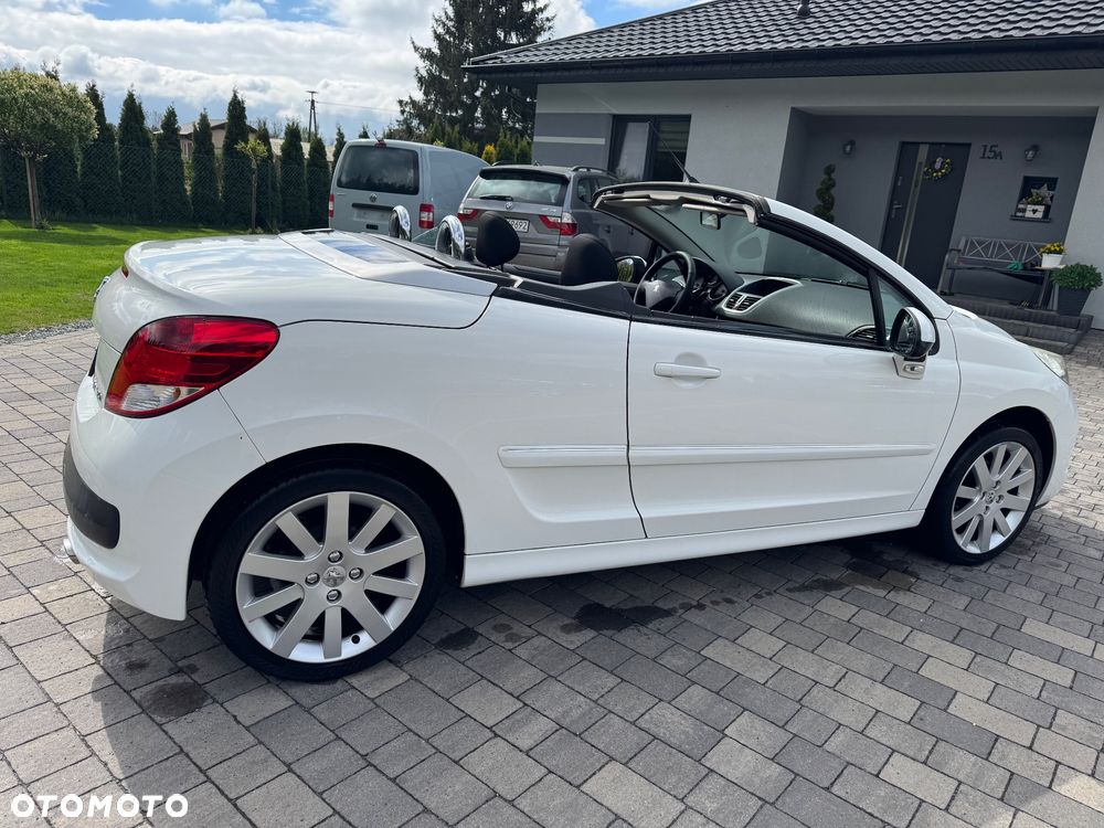 Peugeot 207 CC - 6