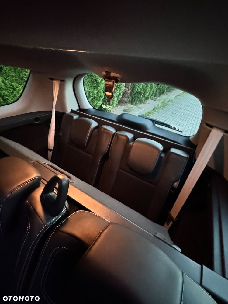Renault Grand Scenic 1.6 dCi Energy Bose Edition S&S - 21