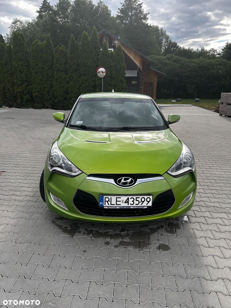 Hyundai Veloster 1.6 Style - 8