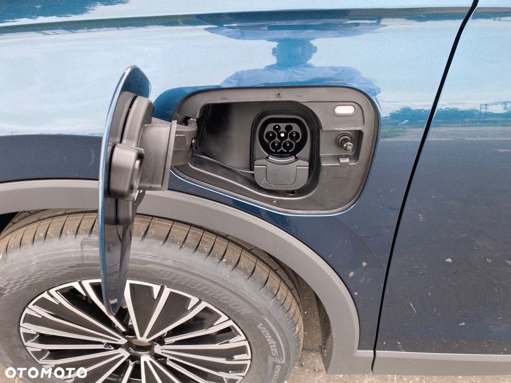 Volkswagen Tiguan - 4