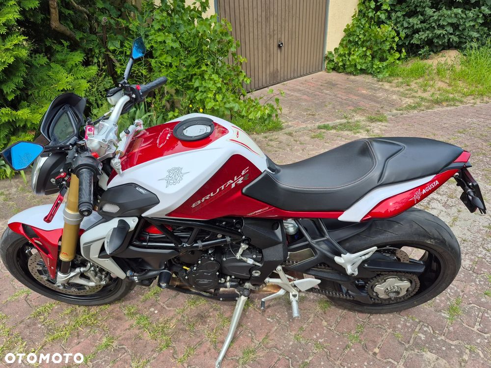 MV AGUSTA Brutale - 8