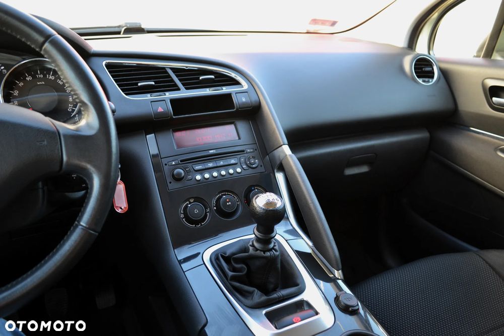 Peugeot 3008 1.6 HDi Trendy - 15