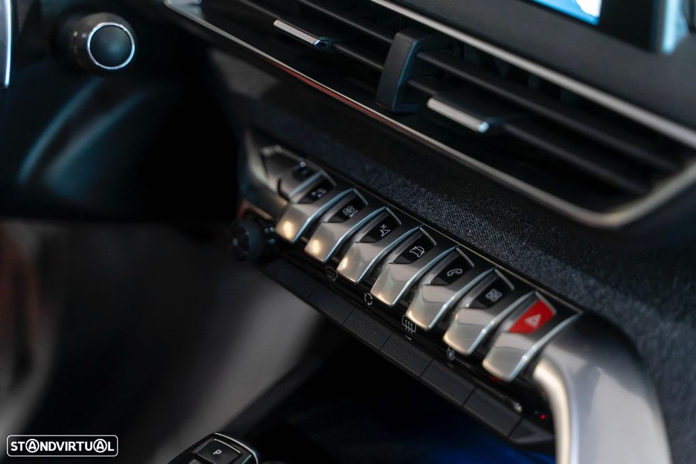 Peugeot 5008 BlueHDI 130 EAT8 Allure Pack - 19