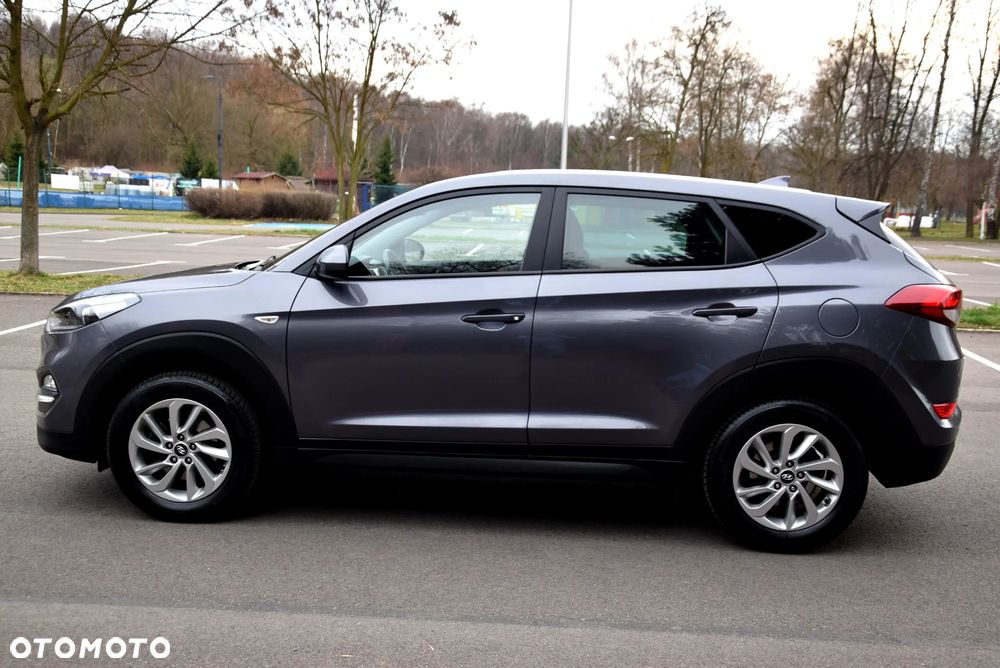 Hyundai Tucson 1.6 GDI BlueDrive Comfort 2WD - 10