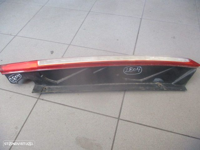 Farol Tras 8M5113404A FORD FOCUS 2 FASE 2  2008 1.6TDCI 110CV 5P VERMELHO  DRT - 3