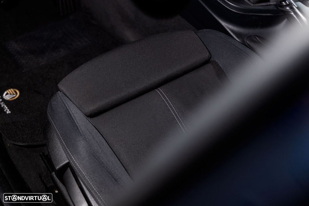 BMW 318 d Touring Line Sport - 22