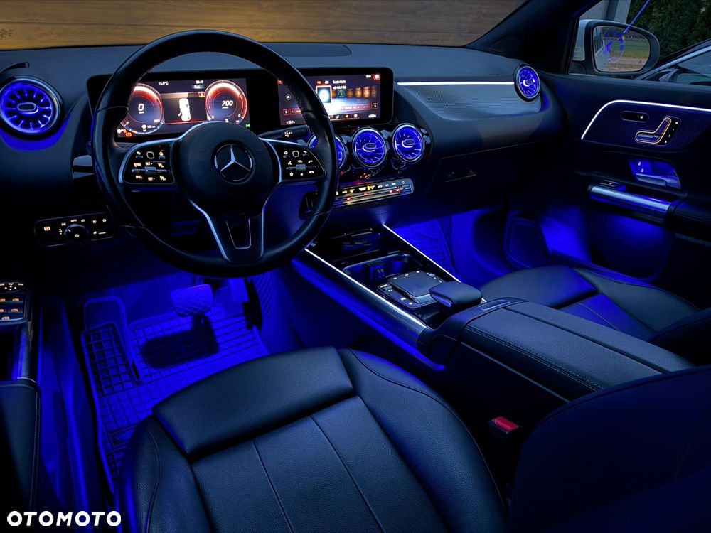 Mercedes-Benz GLA 250 - 7