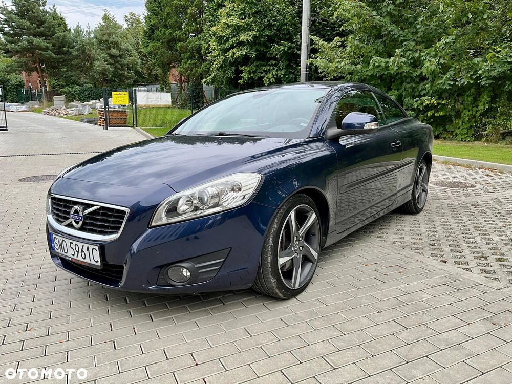 Volvo C70 D3 Momentum - 2