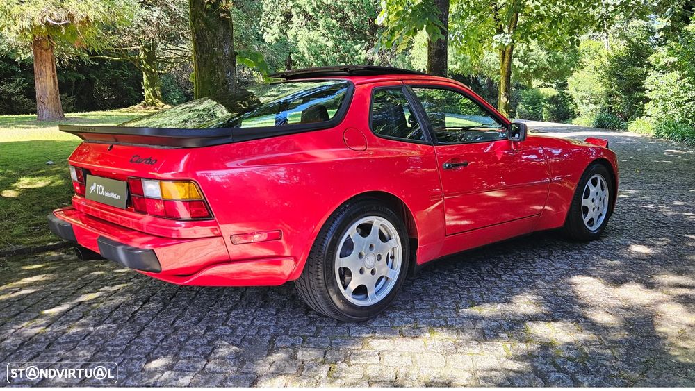 Porsche 944 Turbo S - 6