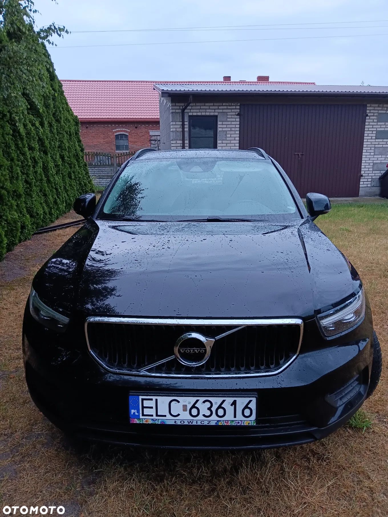 Volvo XC 40 D3 Momentum Pro - 1