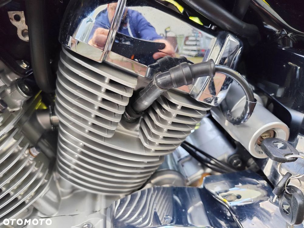 Honda Shadow - 24