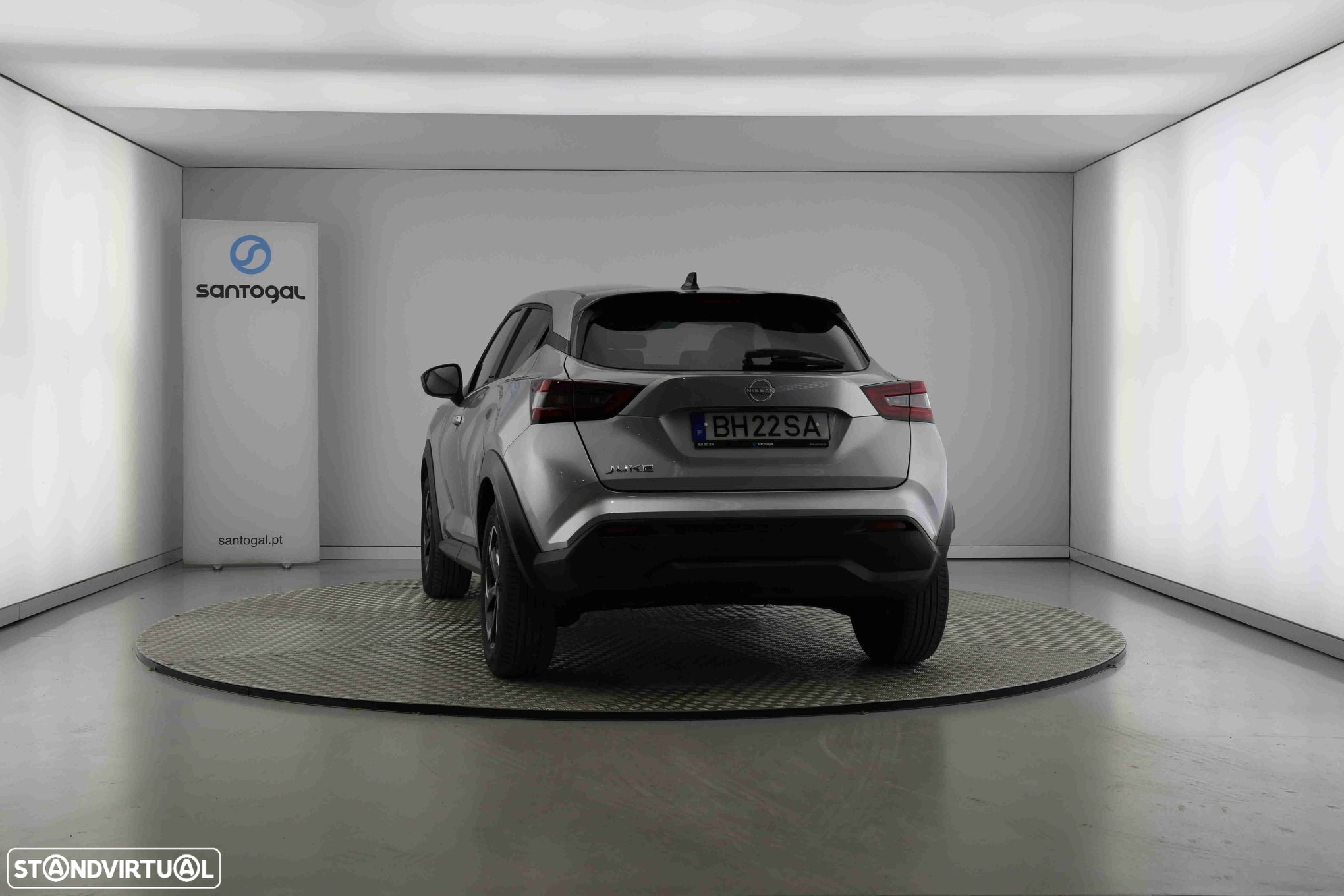 Nissan Juke 1.0 DIG-T N-Connecta NAV. DCT - 4