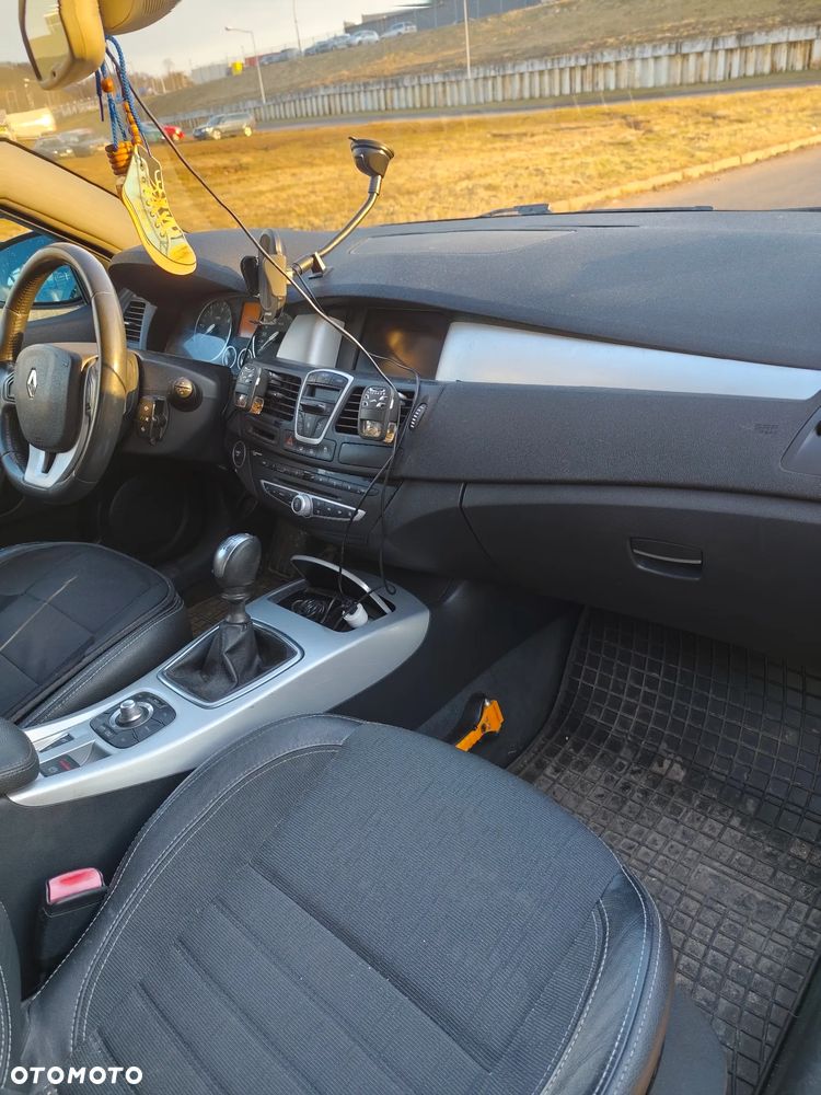 Renault Laguna 2.0 DCi ESPerience - 3