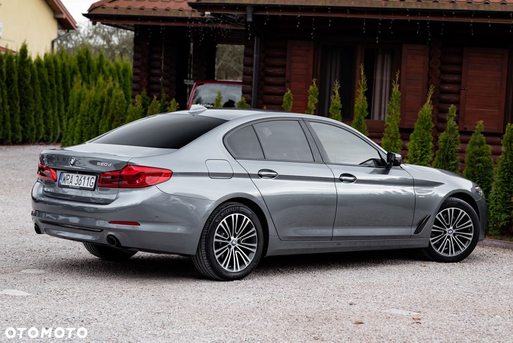 BMW Seria 5 520d xDrive Sport Line sport - 14