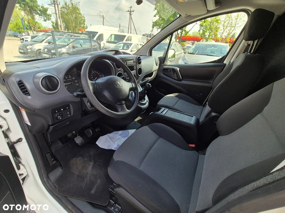 Peugeot PARTNER - 25