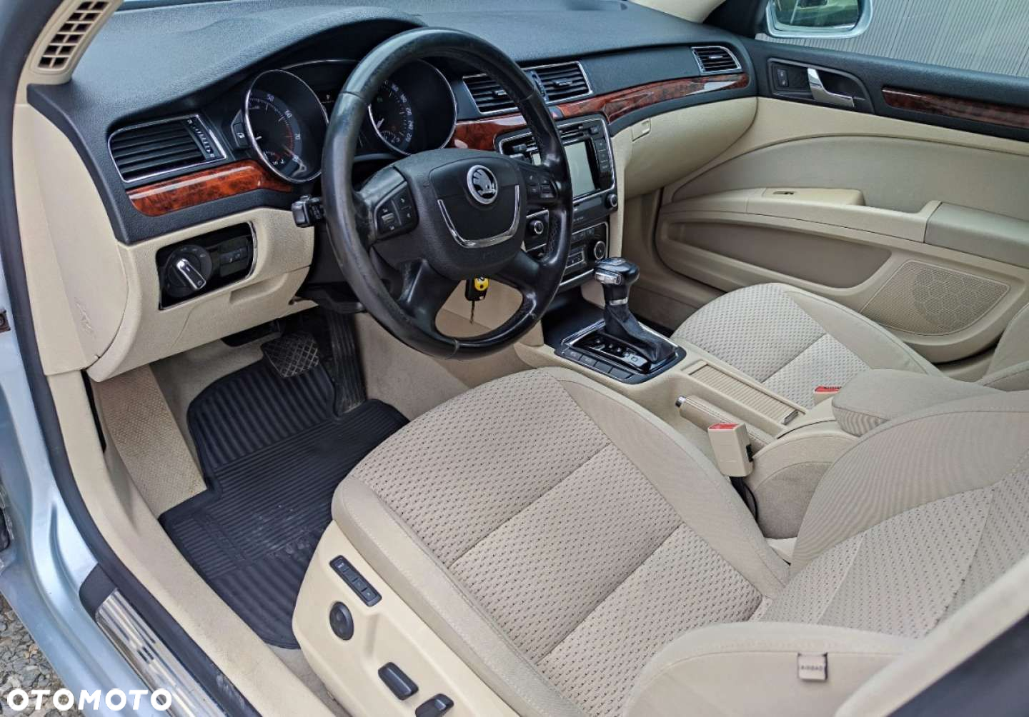 Skoda Superb 2.0 TSI Elegance Outdoor DSG - 13