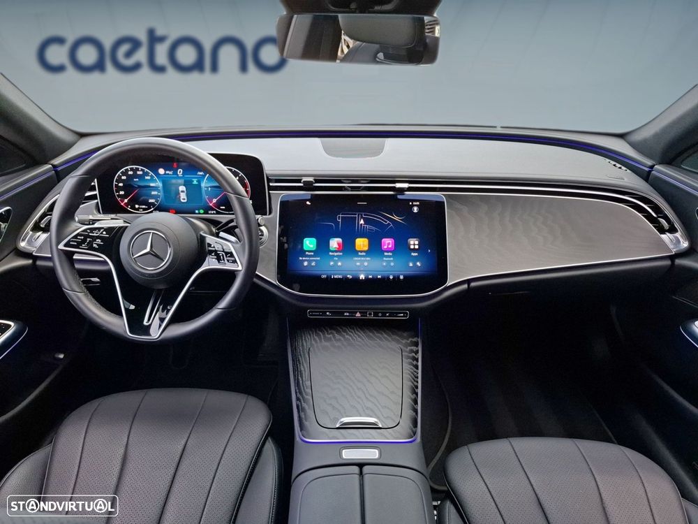 Mercedes-Benz E 220 - 12