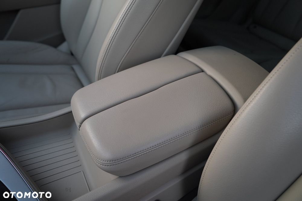 Audi Q7 2017 photo 4