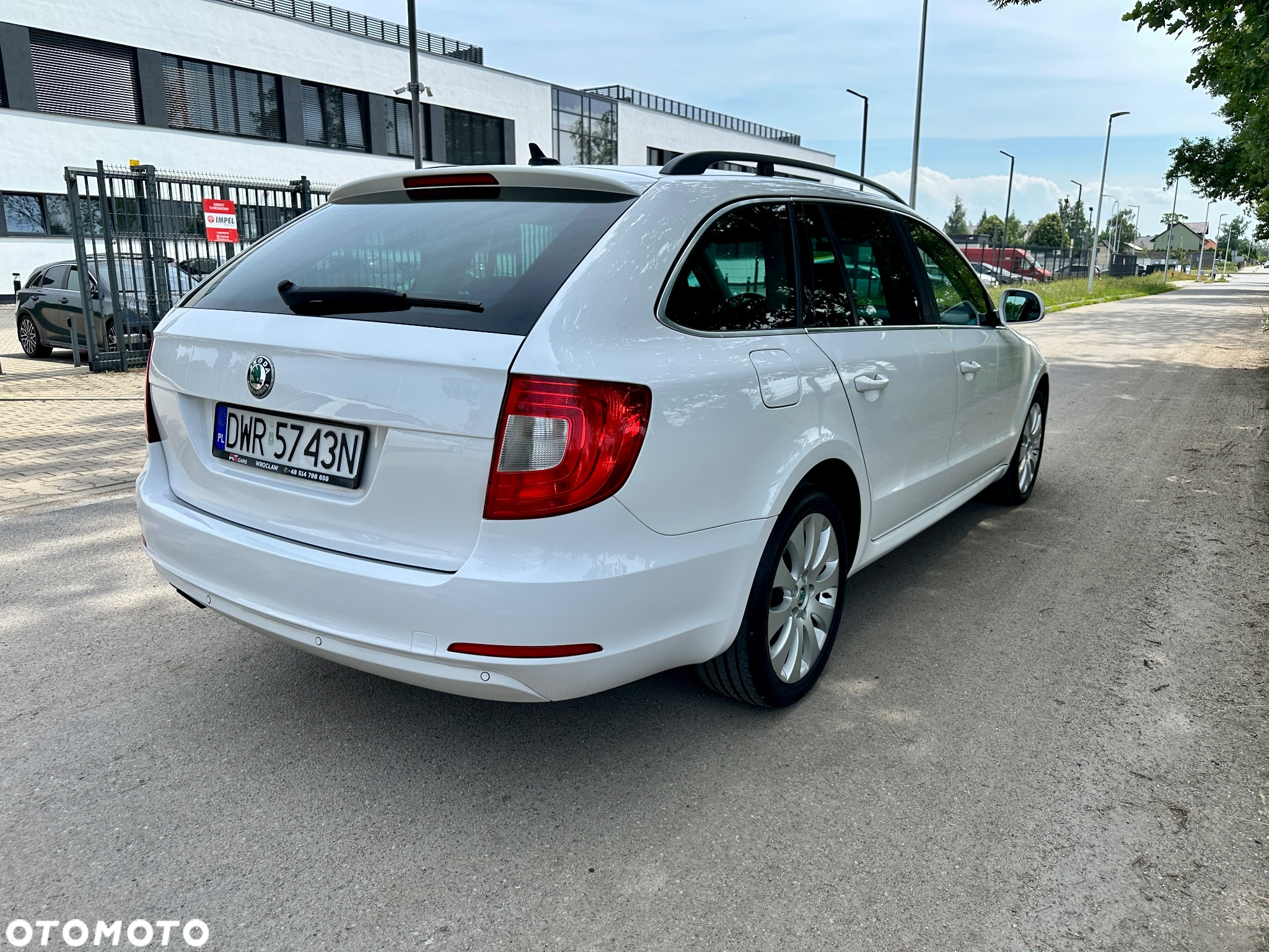 Skoda Superb 1.8 TSI Comfort DSG - 7