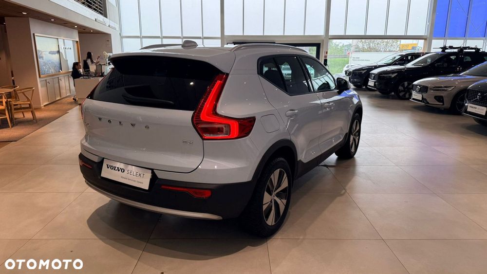 Volvo XC 40 - 3