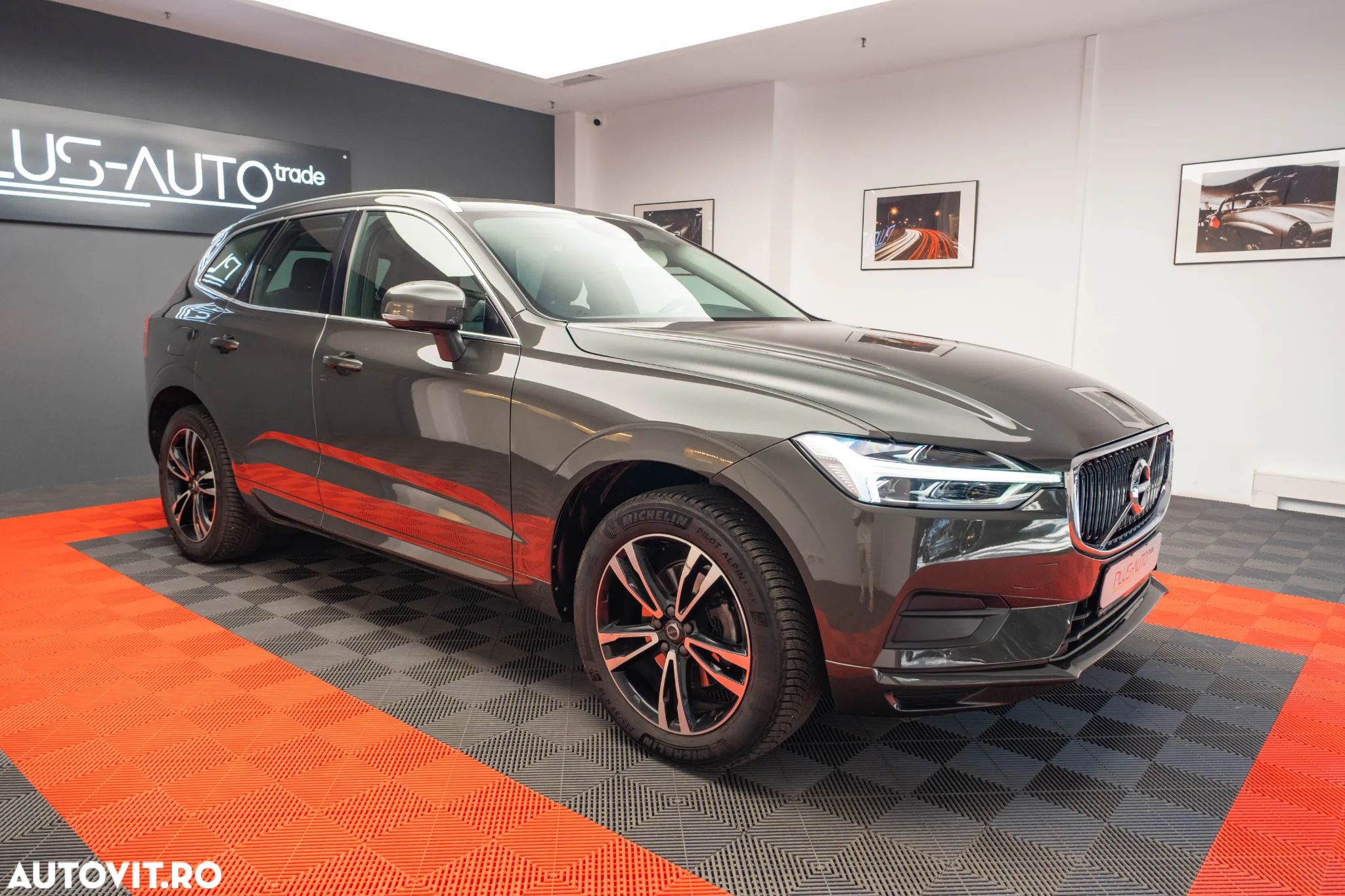 Volvo XC 60 D4 Momentum - 1