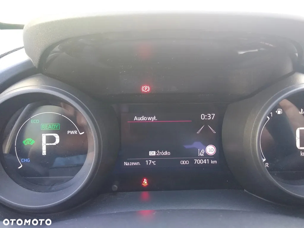Toyota Yaris - 9