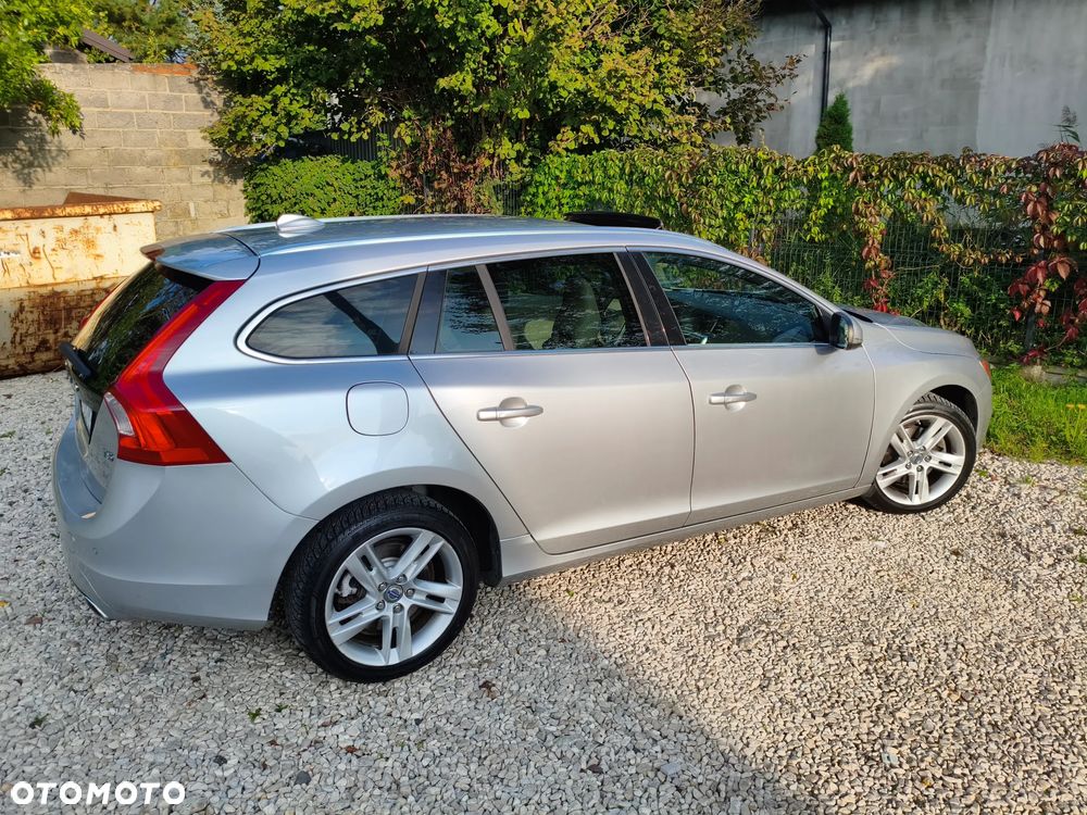 Volvo V60 T5 Drive-E Summum - 16