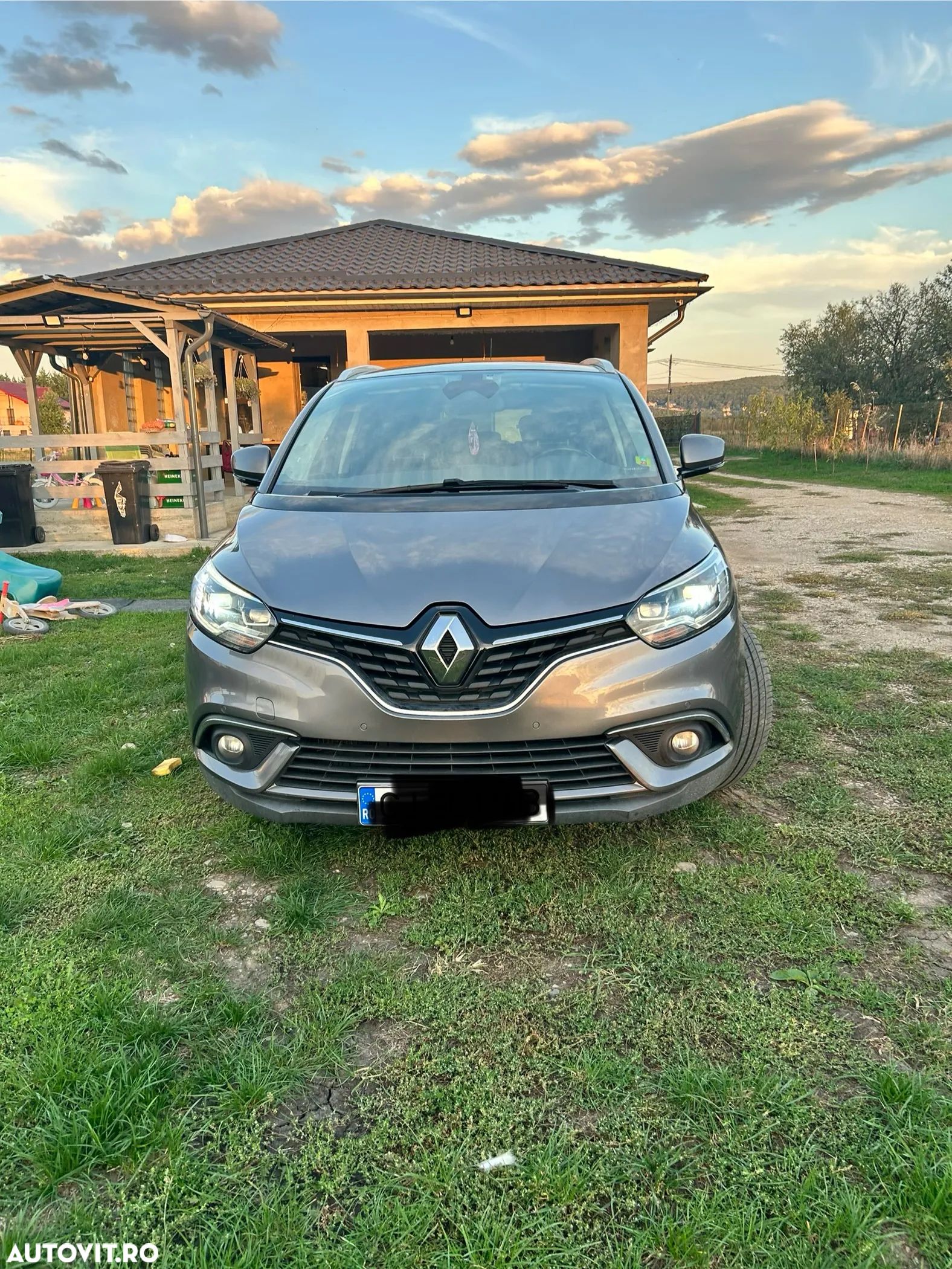 Renault Grand Scenic ENERGY dCi 160 EDC BOSE EDITION - 1
