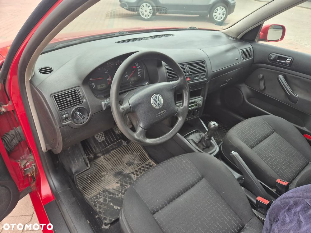 Volkswagen Golf 1.9 TDI Comfortline - 15