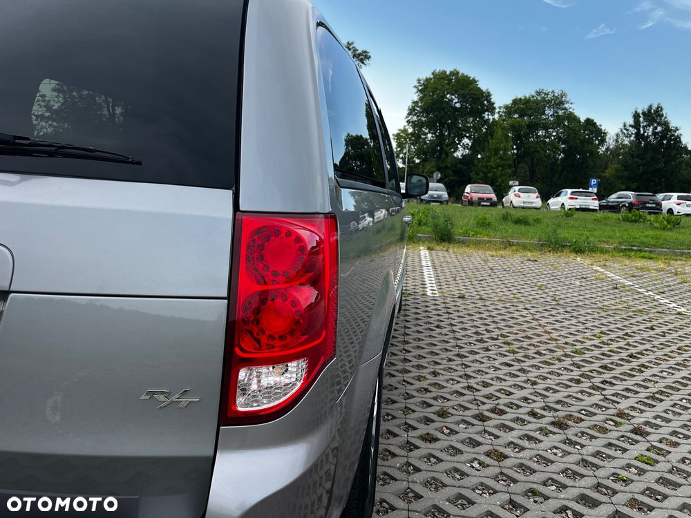 Dodge Grand Caravan 3.6 R/T - 7