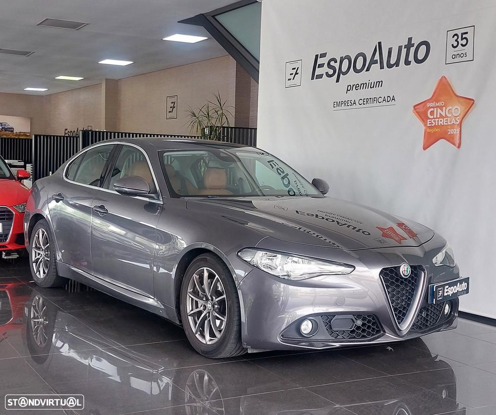 Alfa Romeo Giulia 2.2 D - 1