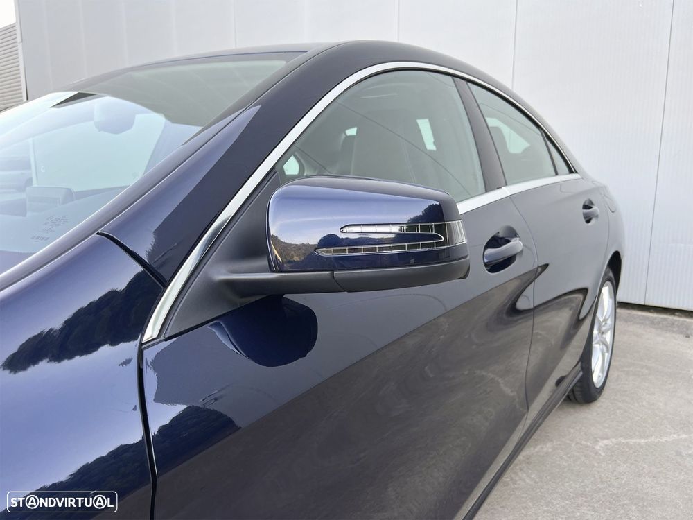 Mercedes-Benz CLA 180 d Urban - 9