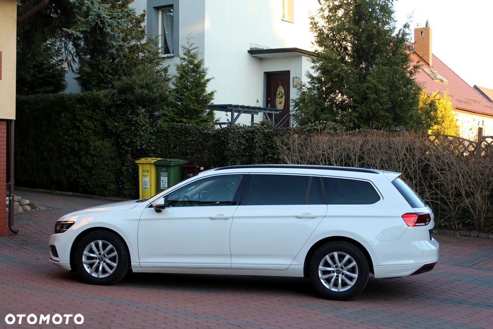 Volkswagen Passat 1.5 TSI EVO Elegance DSG - 3