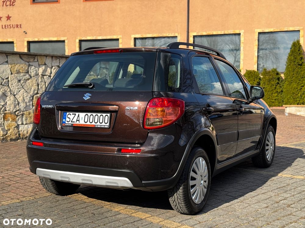 Suzuki SX4 1.6 Premium - 5