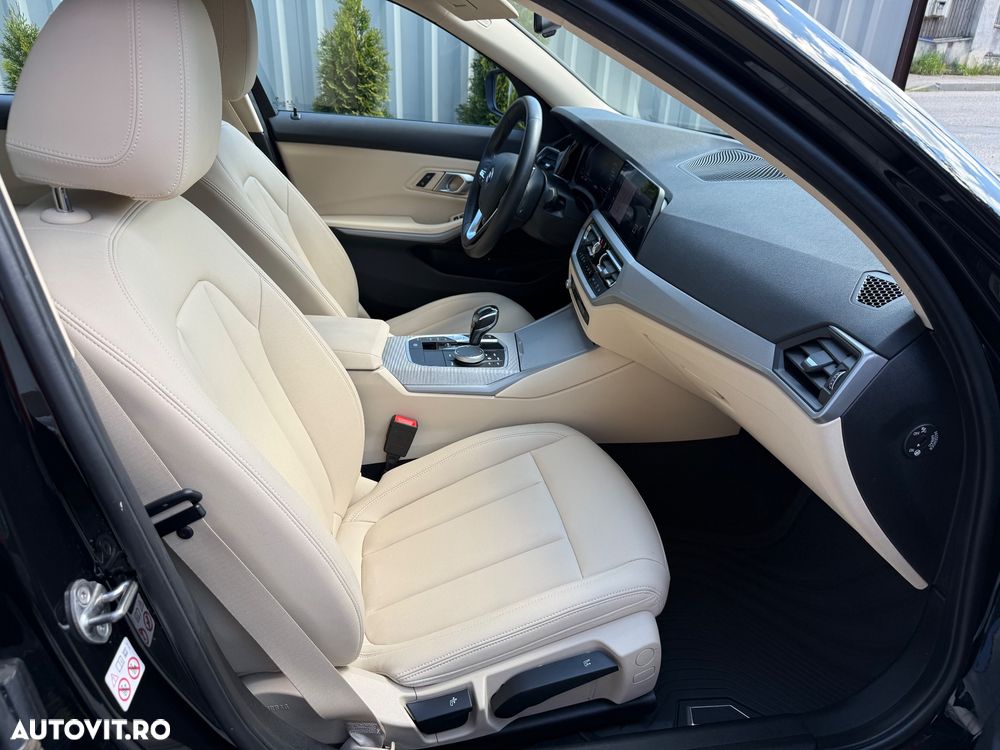 BMW Seria 3 320d xDrive AT MHEV - 16