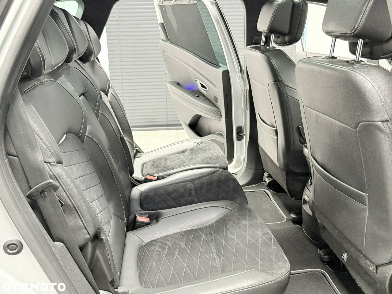 Renault Scenic - 30