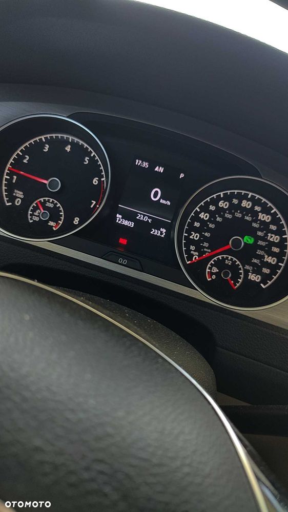Volkswagen Golf - 7