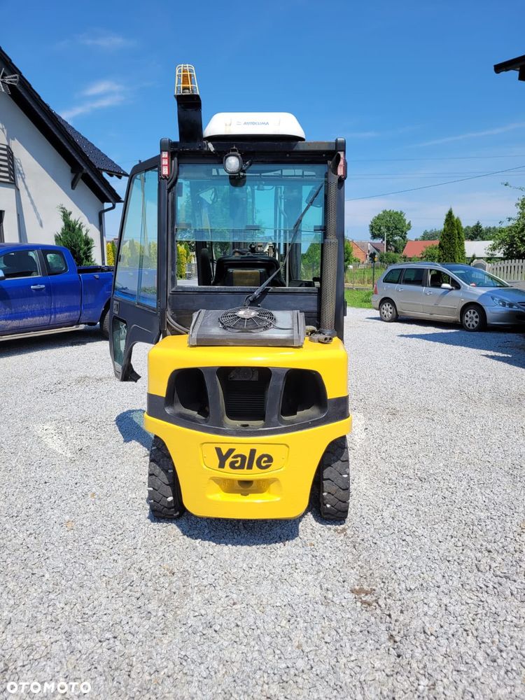 Yale 3T - 4