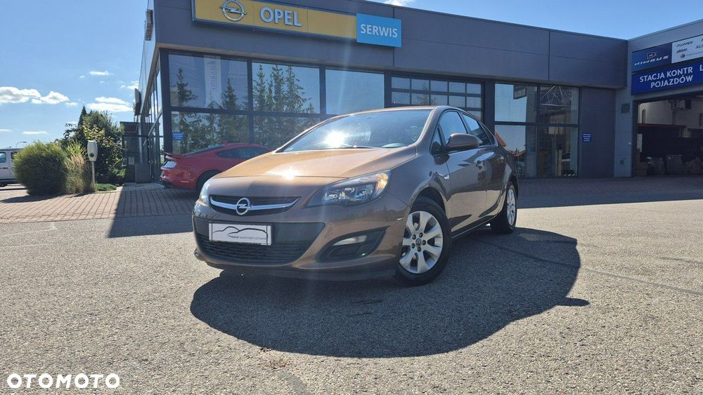 Opel Astra IV 1.4 T Enjoy