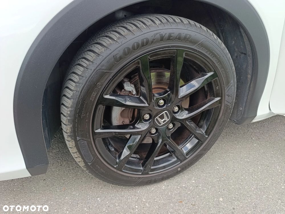 Honda Civic 1.8 Sport (Honda Connect+) - 23