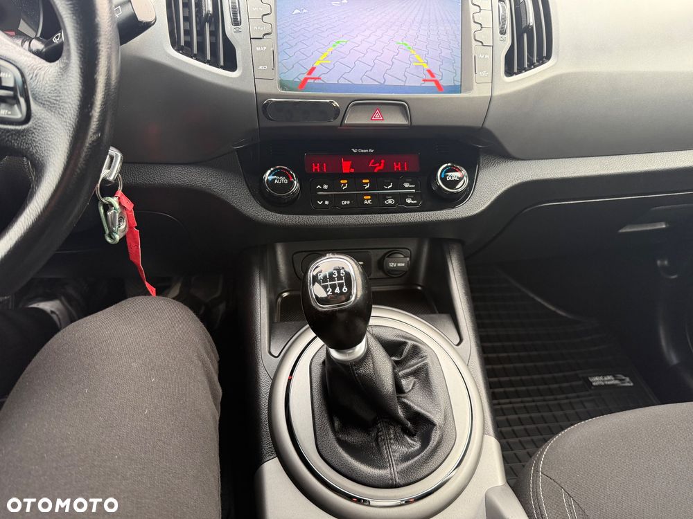 Kia Sportage 1.7 CRDI 2WD Dream-Team Edition - 21