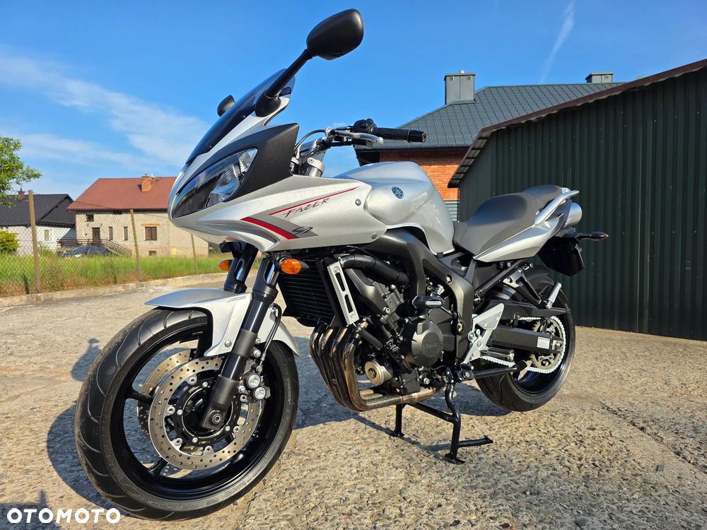 Yamaha FZ6 - 13