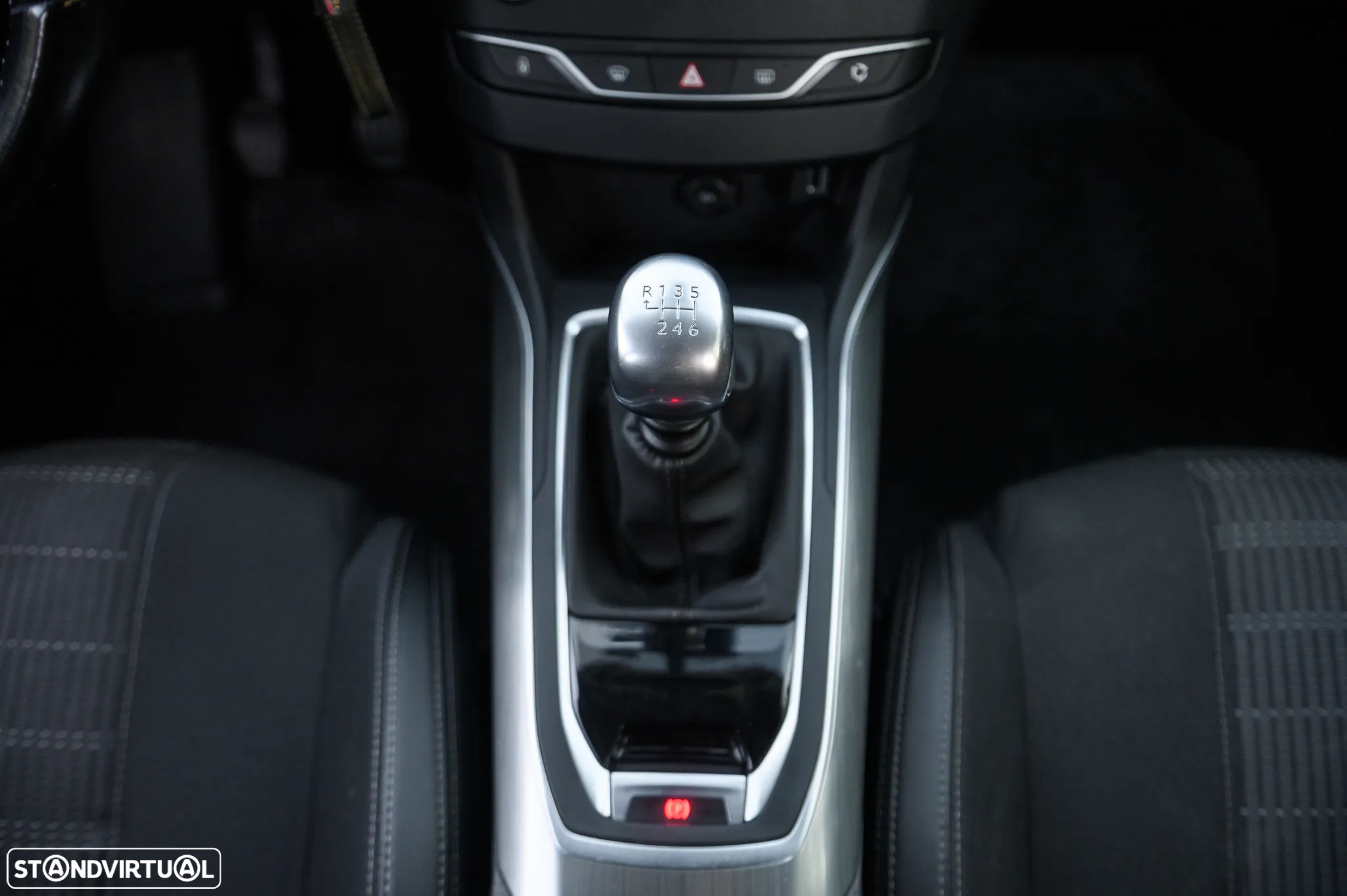 Peugeot 308 2.0 BlueHDi Allure J17 - 40