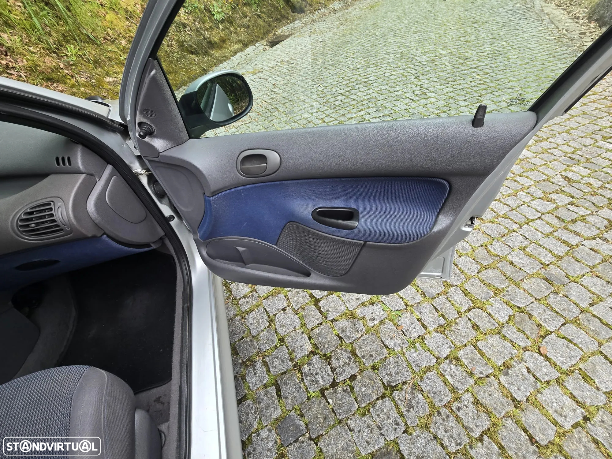Peugeot 206 1.1 Color Line - 7